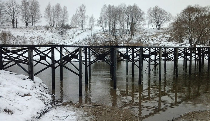 Свайные мосты: надежное решение для преодоления водных преград в Киржаче от 56040 руб